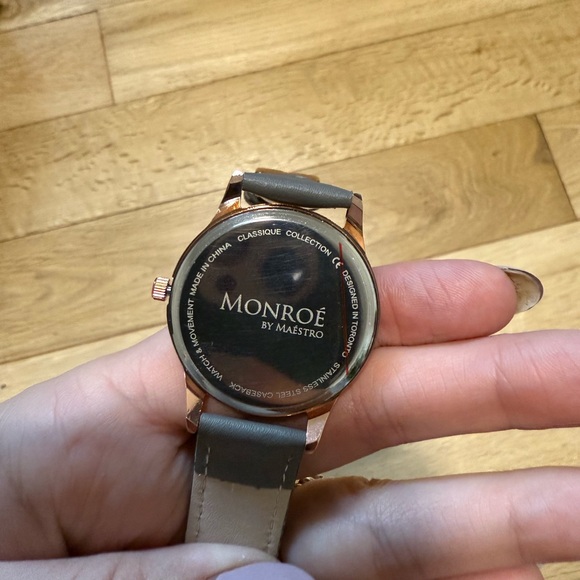 Monroe watch - Picture 3 of 3